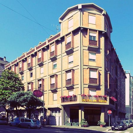 Hotel De Paris Терни Екстериор снимка